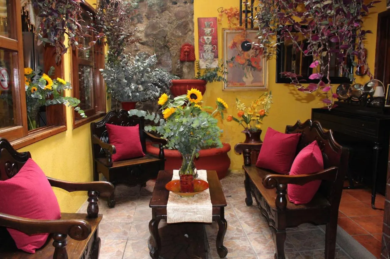 *****  Hotel Pasillo Rholyn Antigua Guatemala